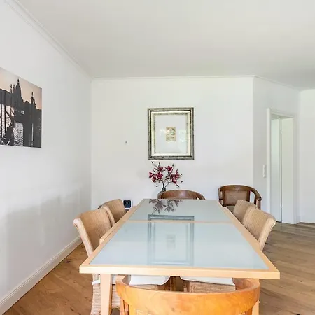 Luxurious House Only Few Minutes From Meerbusch