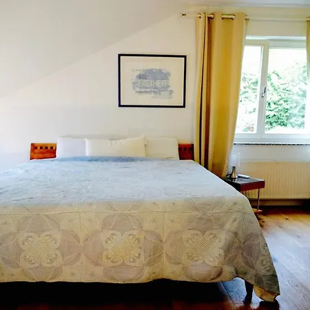 Luxurious House Only Few Minutes From
