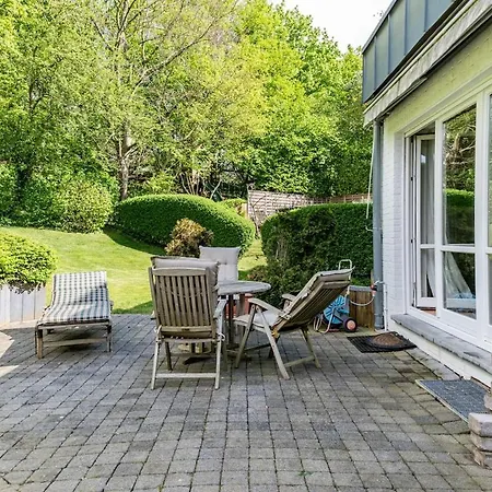 Luxurious House Only Few Minutes From *