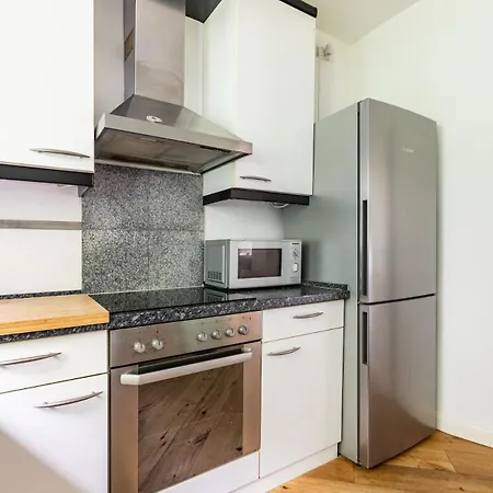 Luxurious House Only Few Minutes From Villa *