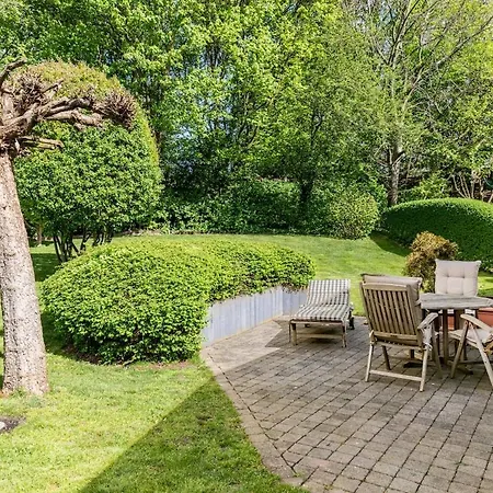 Luxurious House Only Few Minutes From Villa Meerbusch