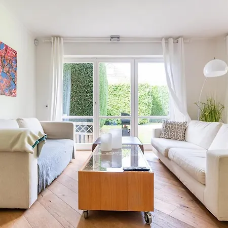 Luxurious House Only Few Minutes From Villa Meerbusch