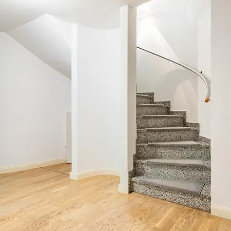 Luxurious House Only Few Minutes From * Meerbusch