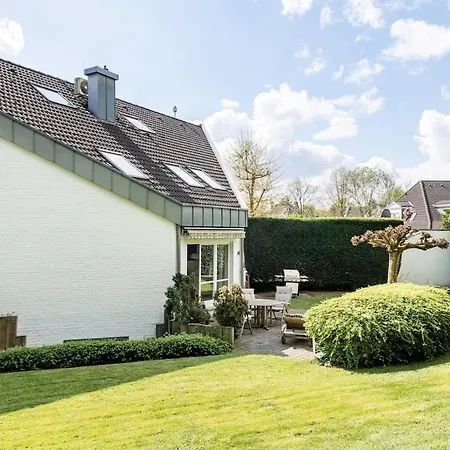 Villa Luxurious House Only Few Minutes From